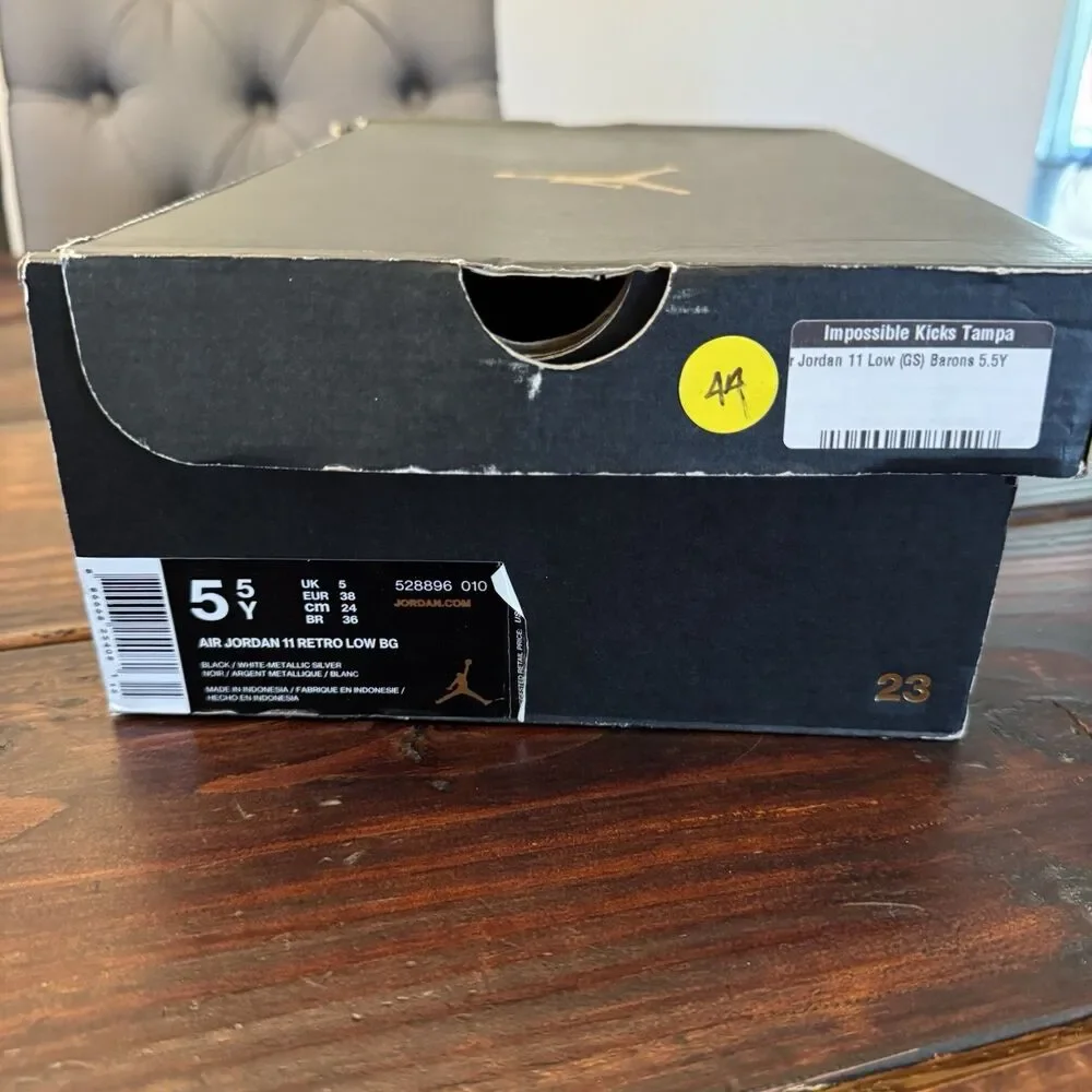 Air Jordan 11 Retro Low Barons (GS) Shoes